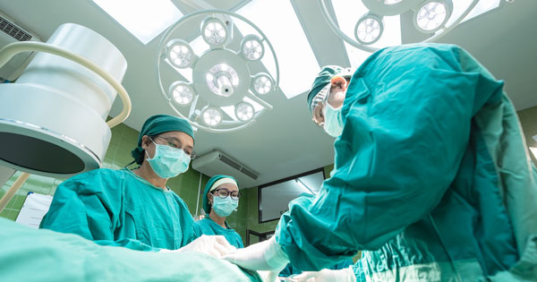 « La démocratisation des actes médicaux et chirurgicaux à visée esthétique, une tendance lourde »